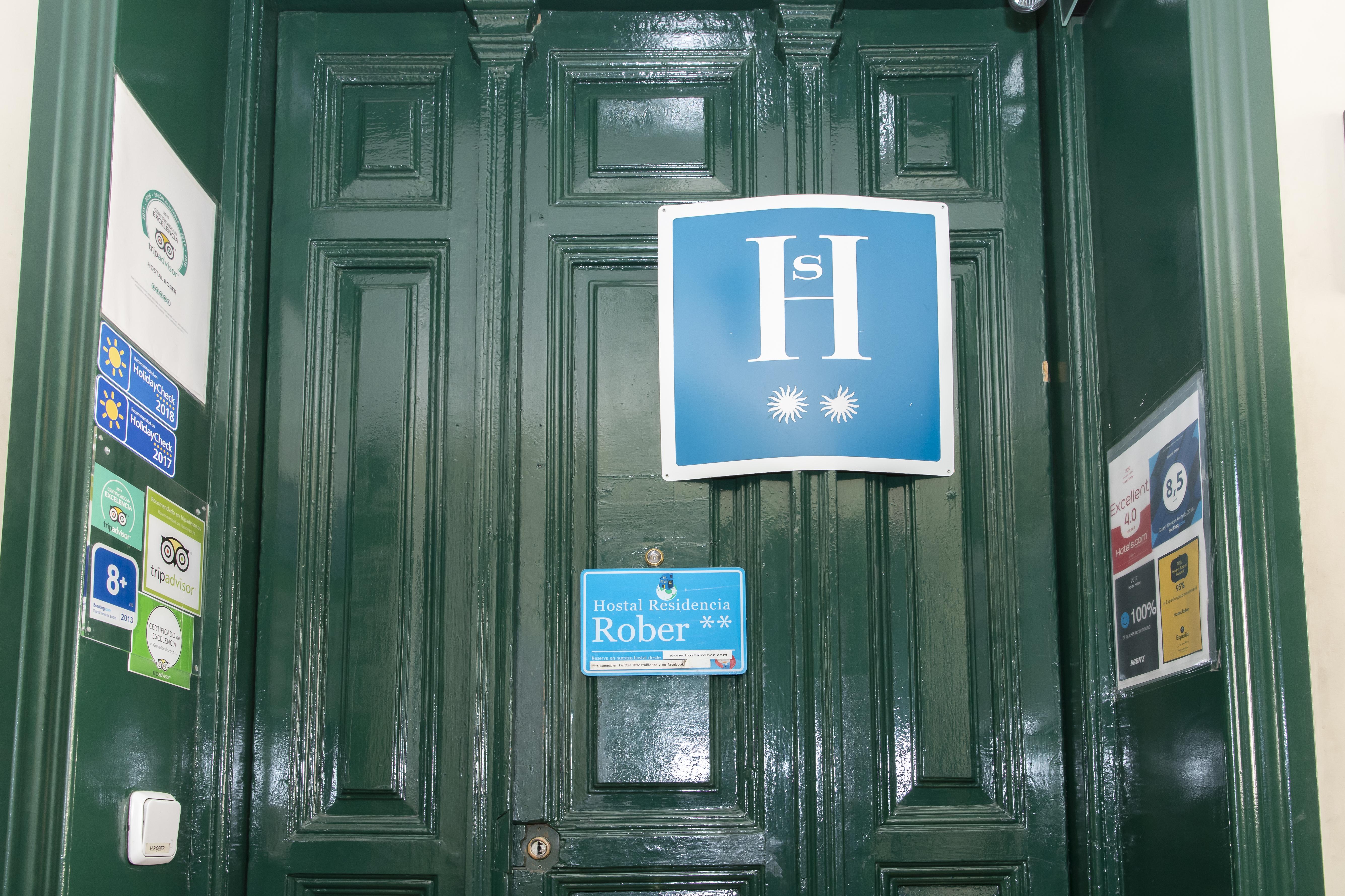 Hostal Rober Madri Exterior foto