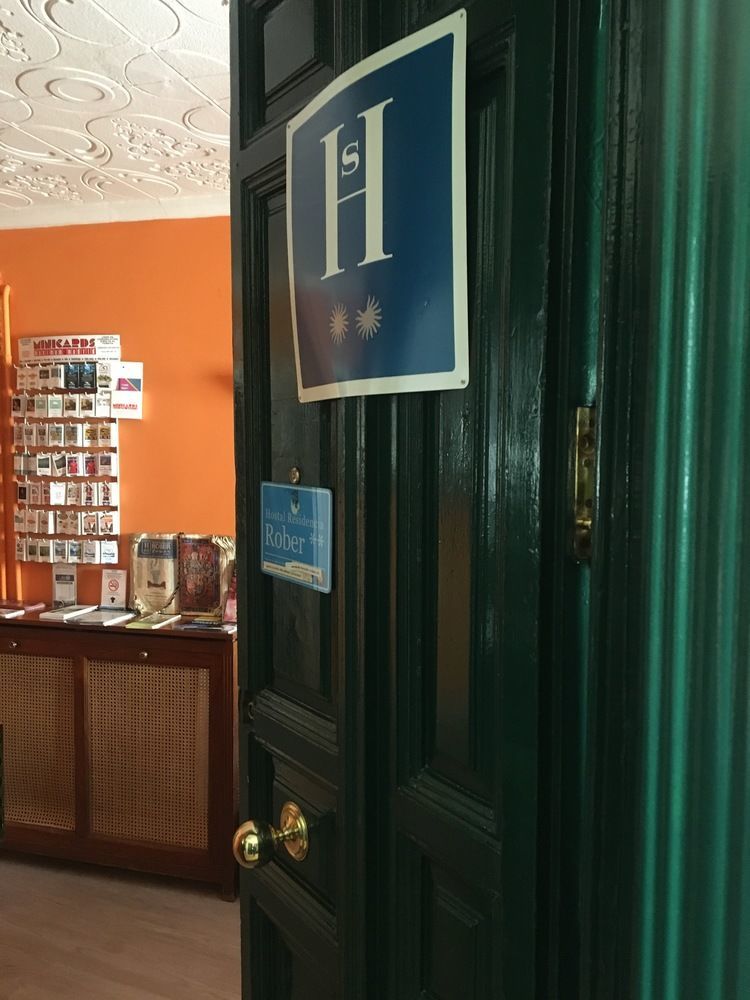 Hostal Rober Madri Exterior foto